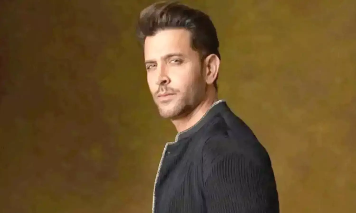 తొలి దర్శకత్వం.. నెర్వస్ ఫీలవుతున్న హృతిక్ తొలి దర్శకత్వం.. నెర్వస్ ఫీలవుతున్న హృతిక్