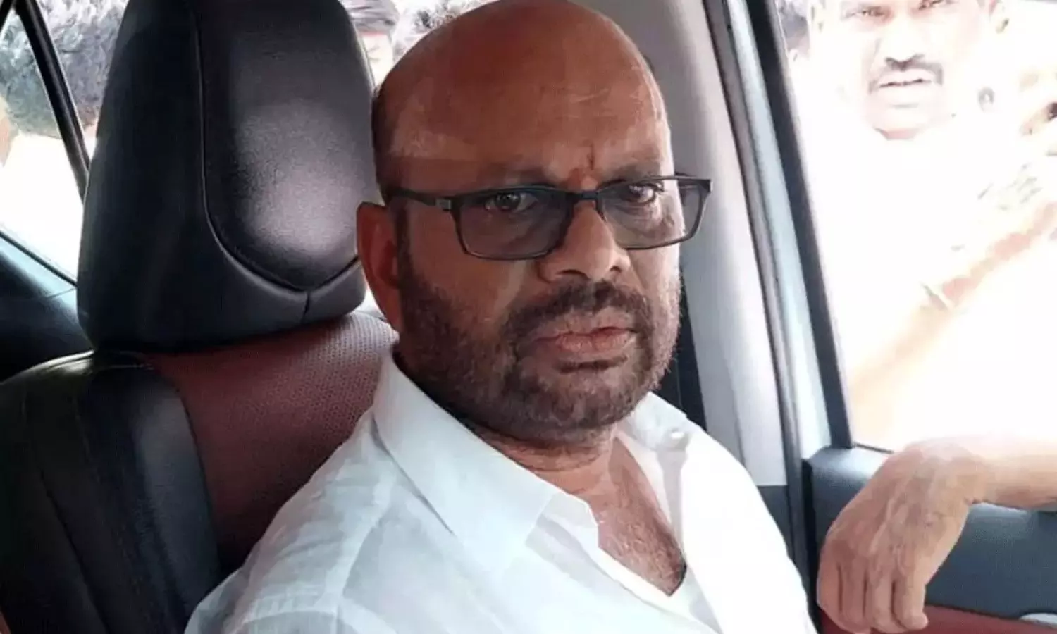 తూర్పు నుంచి ప‌శ్చిమానికి `వ‌ర్మ` సెగ‌లు ..!