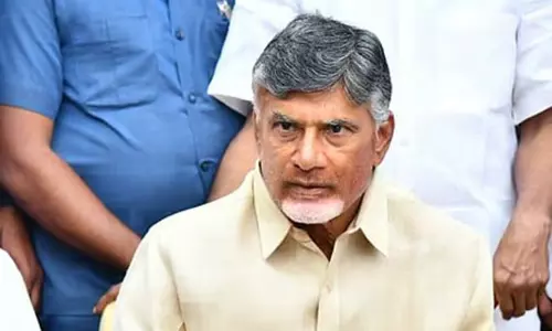 అంత తేడా వచ్చాక తీసేయొచ్చుగా చంద్రబాబు.. ఇంకా నాన్చటమా?