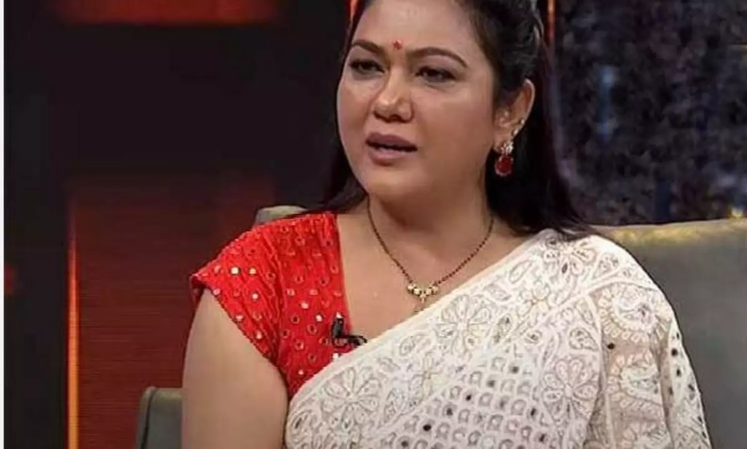 అసత్య ప్రచారాలపై హేమ కౌంటర్.. ఆ నటికి లీగల్ నోటీసులు! అసత్య ప్రచారాలపై హేమ కౌంటర్.. ఆ నటికి లీగల్ నోటీసులు!