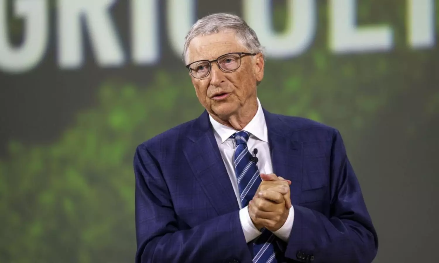 155 బిలియన్ డాలర్ల సామ్రాజ్యం.. పిల్లలకు మాత్రం చిల్లిగవ్వే! బిల్ గేట్స్ సంచలన నిర్ణయం! 155 బిలియన్ డాలర్ల సామ్రాజ్యం.. పిల్లలకు మాత్రం చిల్లిగవ్వే! బిల్ గేట్స్ సంచలన నిర్ణయం!