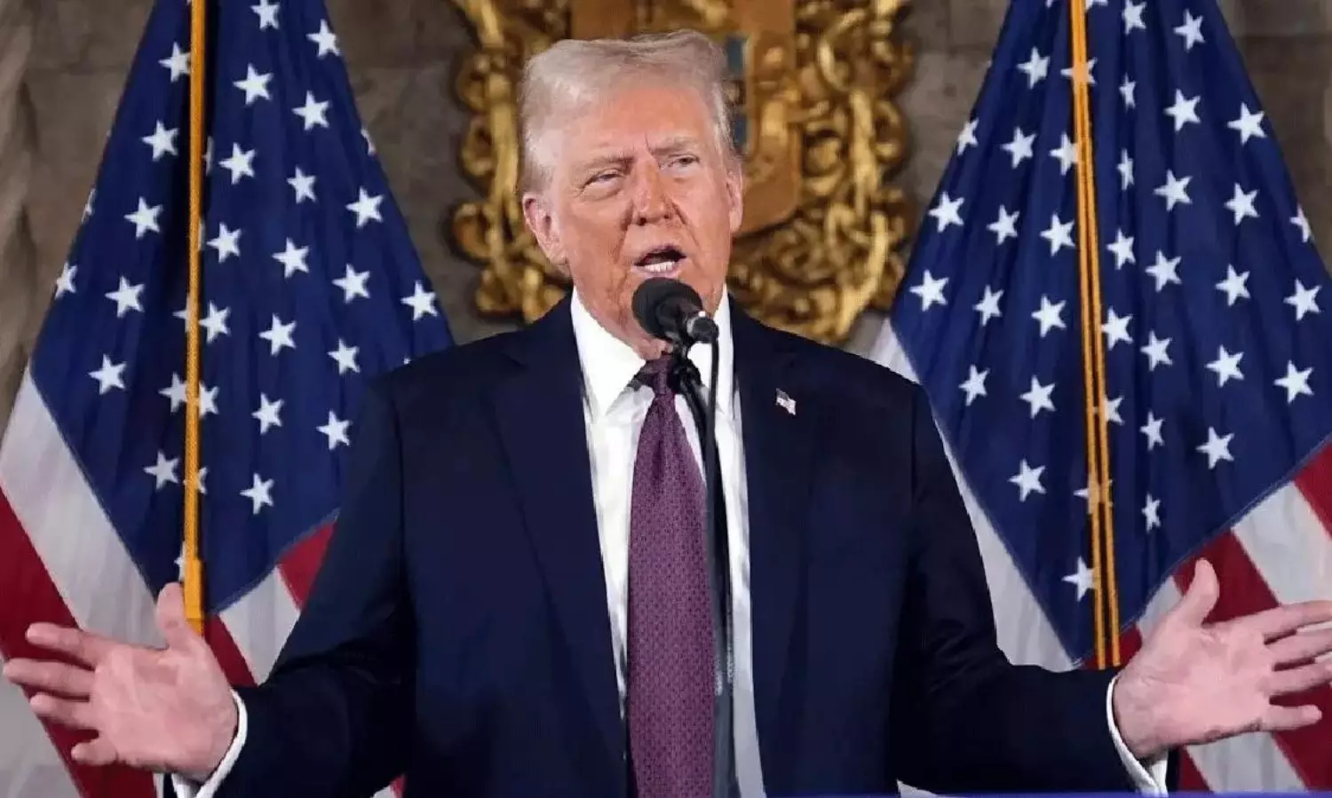 Trump on F-1 Visa Help Desk Suspended