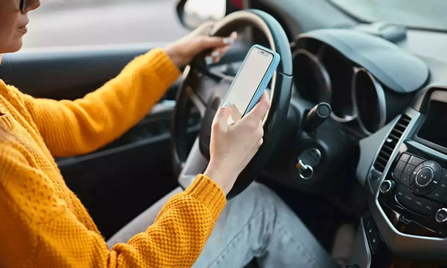 అమెరికాలో ప్రశ్నార్ధకంగా విద్యార్థుల భవిష్యత్?