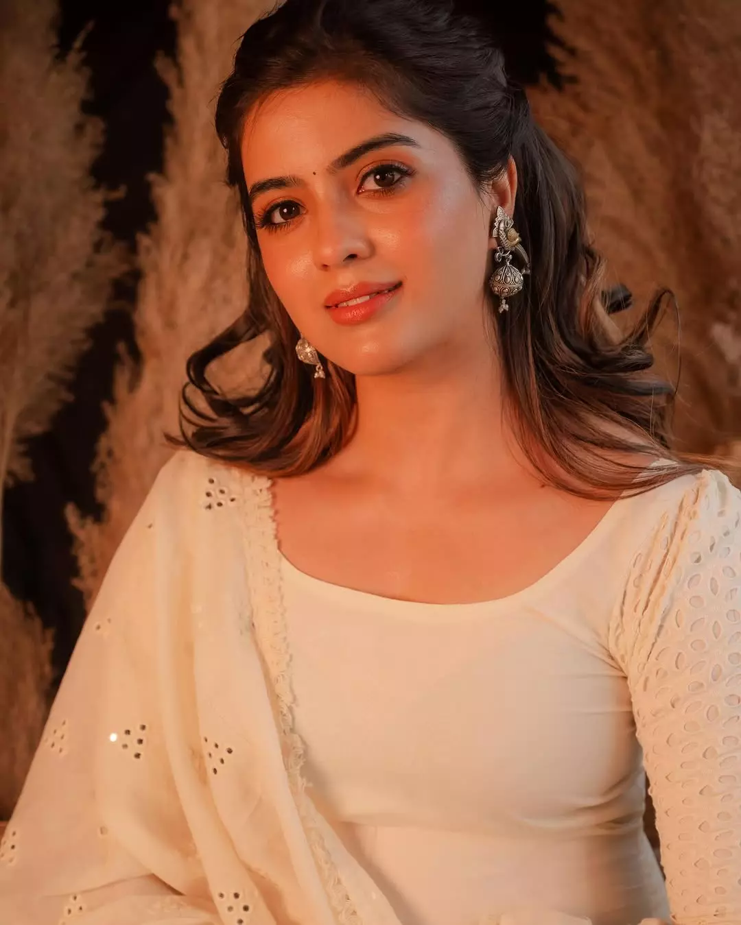 Amritha Aiyer’s Insta clicks are all about flair