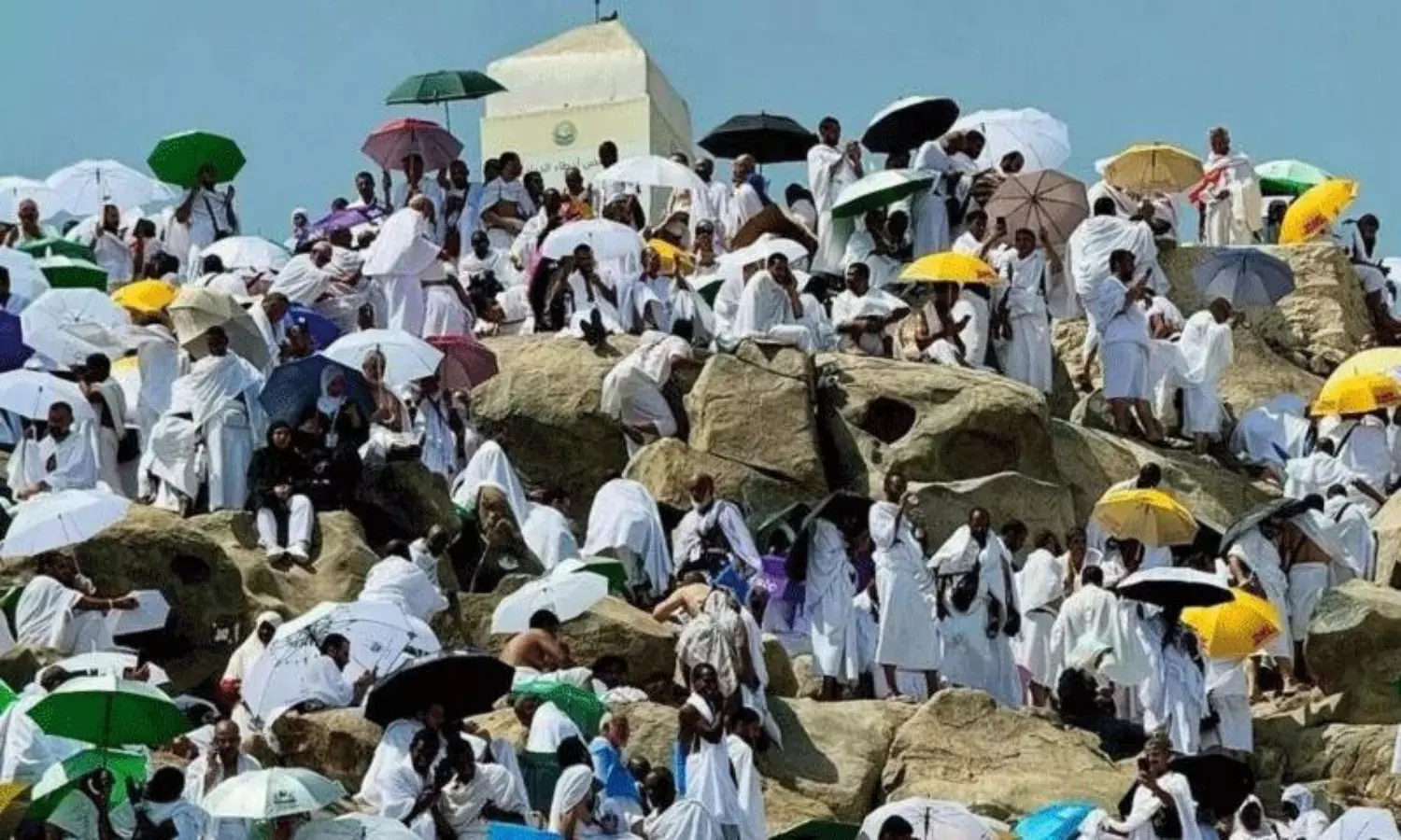 గ్లోబల్ వార్మింగ్ ఎఫెక్ట్.. హజ్ యాత్రలో ఇంతటి విషాదమా? గ్లోబల్ వార్మింగ్ ఎఫెక్ట్.. హజ్ యాత్రలో ఇంతటి విషాదమా?