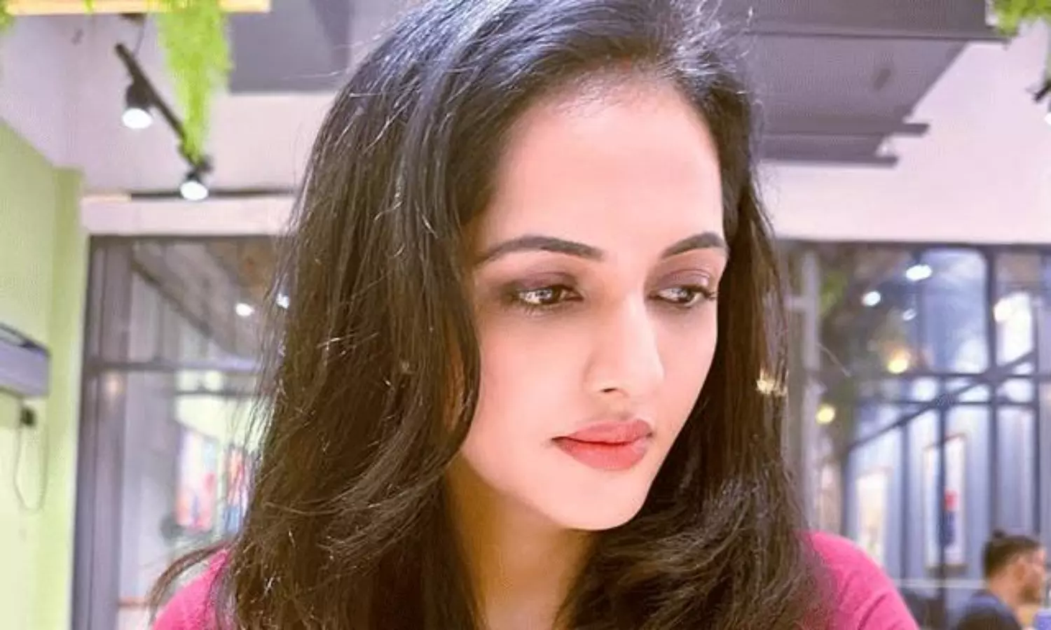 జ్యోతి పూర్వాజ్.. సింపుల్ గానే హీటెక్కించేసింది