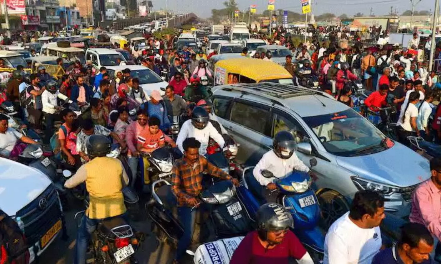 ప్రభుత్వం సంచలన నిర్ణయం.. పెట్రోల్, డీజిల్ టూ-వీలర్లకు చెక్