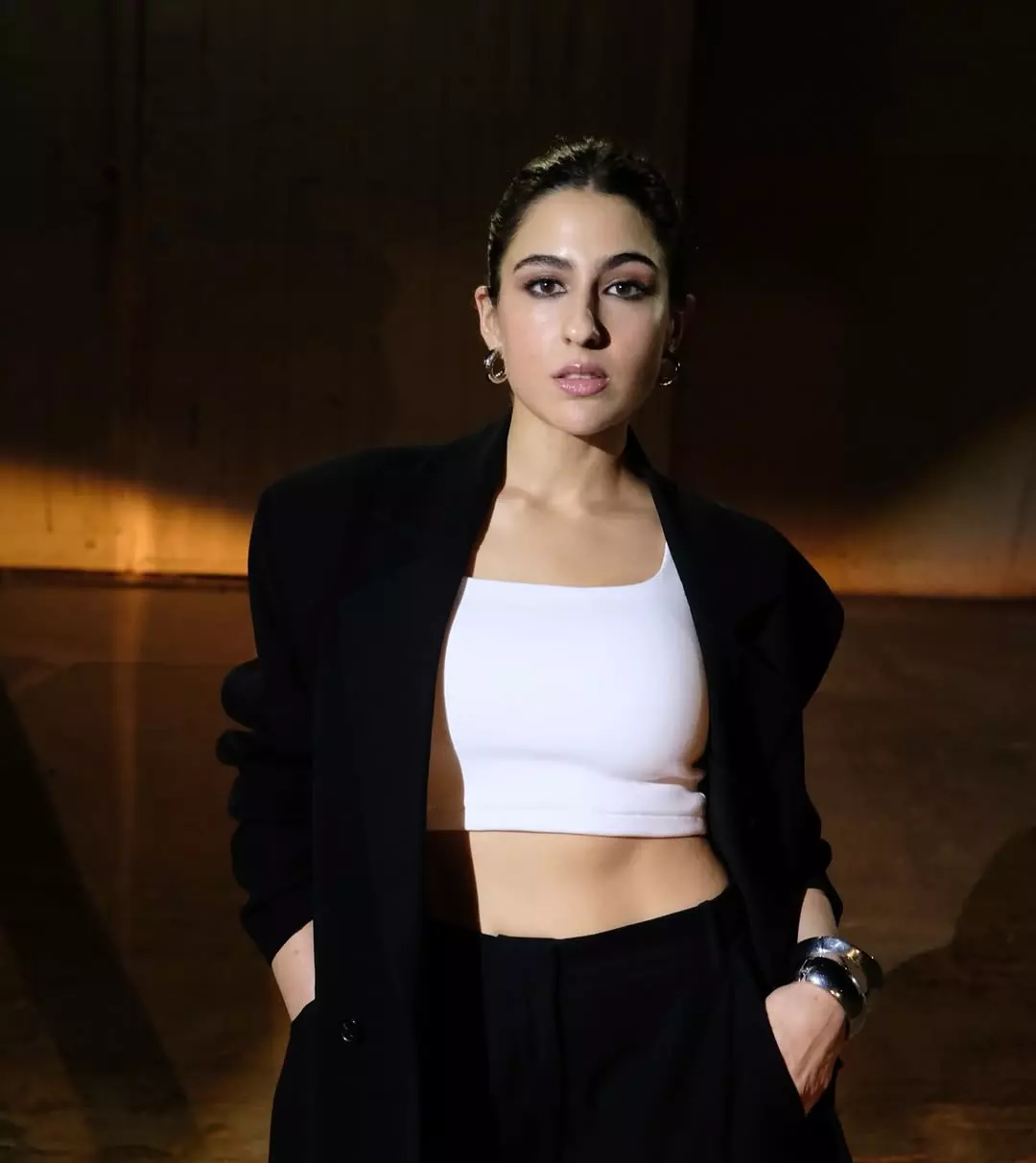 Sara Ali Khan turns heads in a sleek black power look