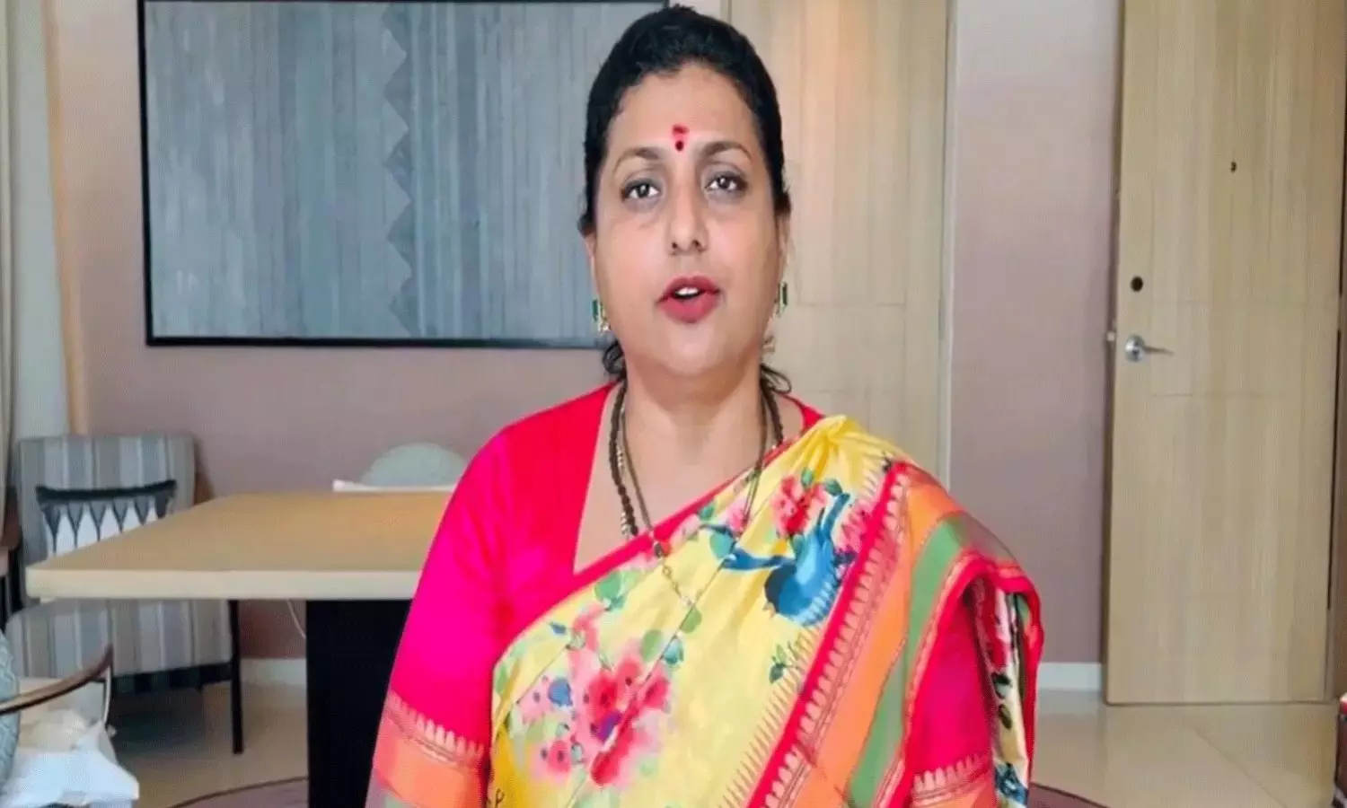 ఇంజనీరింగ్ అధికారి ఇంటి ‘గుట్టు’ రోజాకు చేటు తెచ్చిందే...