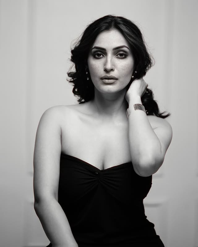 Shivangi Vermas Timeless Charm in Every Frame