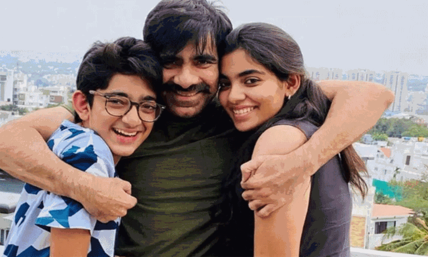 రవితేజ కుమార్తె.. యువ హీరోతో పర్ఫెక్ట్ ఎంట్రీ!