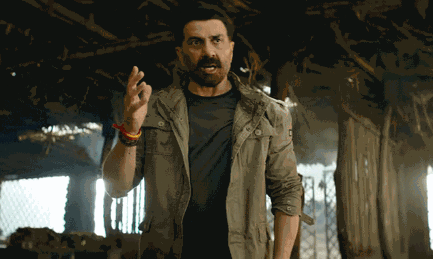 ‘జాట్’ సునామి… అక్కడ సన్నీ పంచ్ కి సాలిడ్ రెస్పాన్స్!