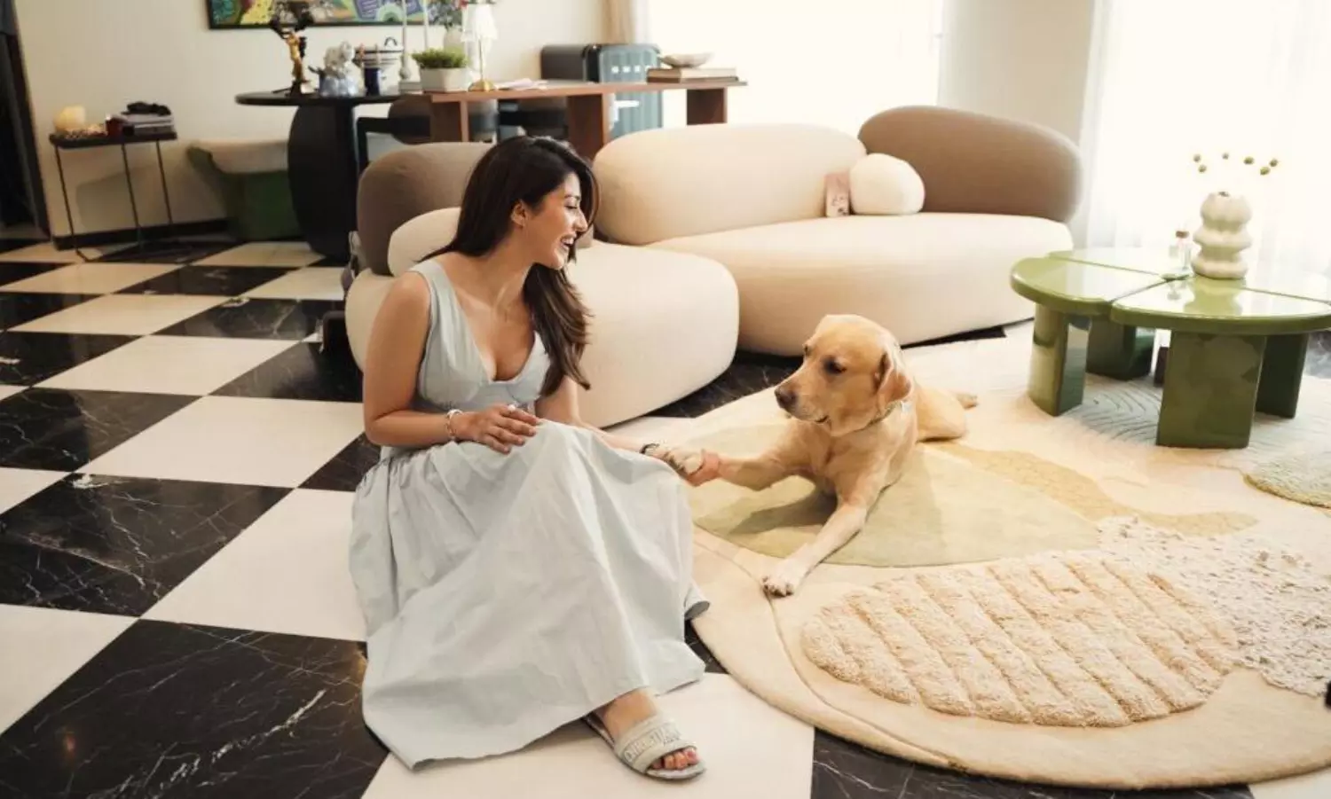 అన్ని టెన్ష‌న్‌లు వ‌దిలి హాయిగా యంగ్ బ్యూటీ