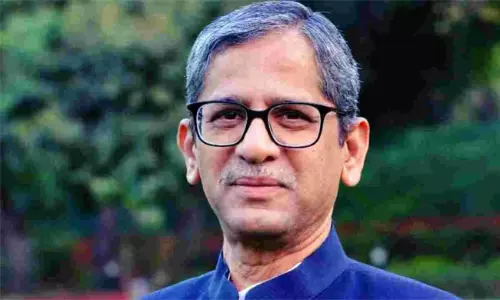 జ‌ర్న‌లిస్టుల‌కు ఇన్ని సంఘాలు ఎందుకు?: జ‌స్టిస్ ఎన్వీ ర‌మ‌ణ‌