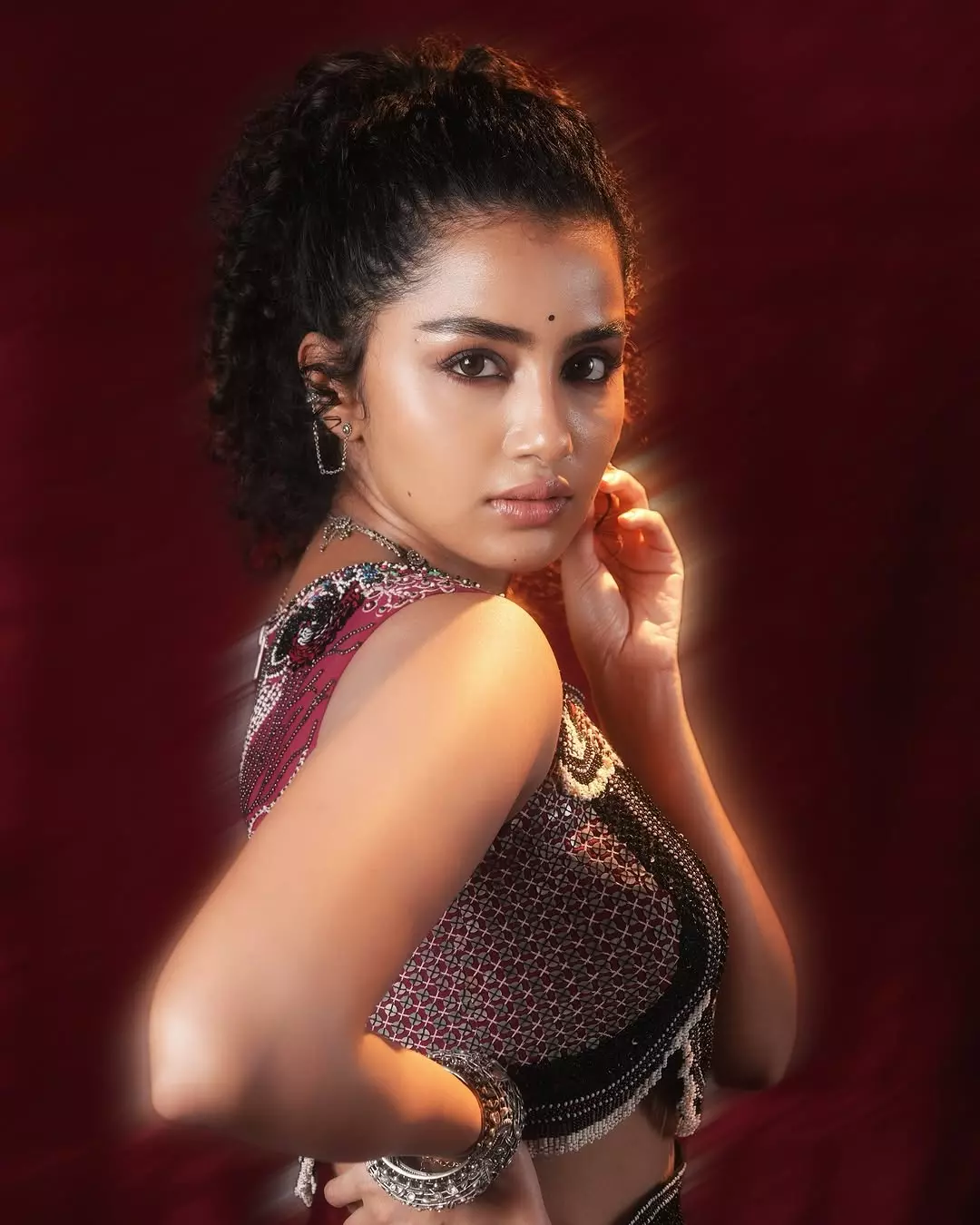 Anupama Parameswaran Dolled Up for Paradha
