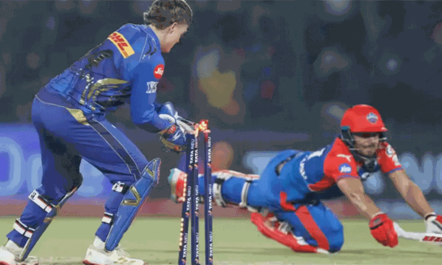 Mumbais Jaw-Dropping Run Out Hat-Trick Stuns Delhi