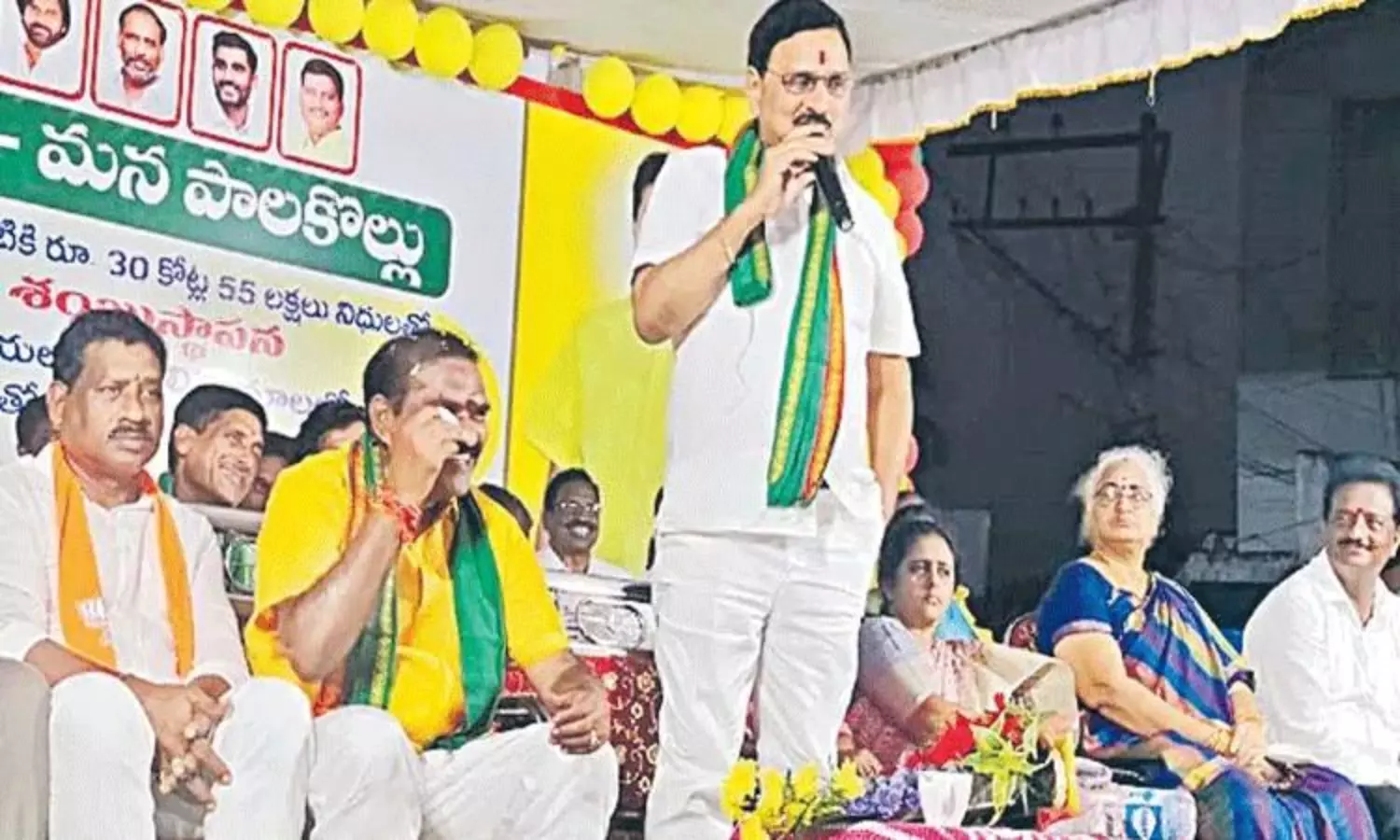 Union Minister Srinivas Varma Comments Ysrcp Leaders