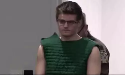 Teen Mu*rders Parents Over Money to Assassinate Donald Trump