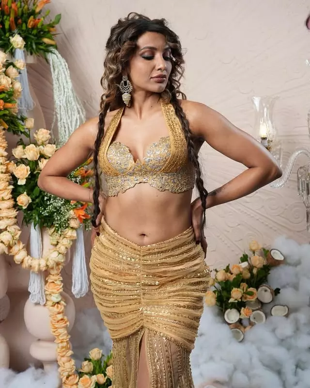 Tejaswi turns as gold mermaid for Teach for Change