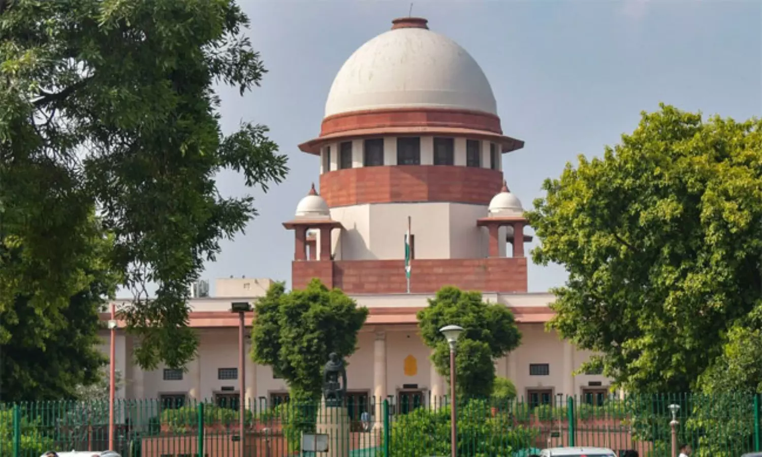 ఎంపీ అవినాష్‌రెడ్డి బెయిల్ ర‌ద్దుపైనా నిర్ణయిస్తాం:  సుప్రీంకోర్టు