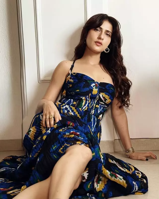 Fatima Sana Shaikh Looks Blue-tiful in Her Latest Instagram Post