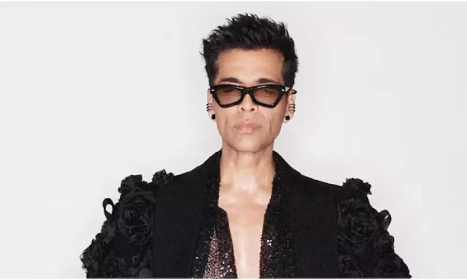 కరణ్ బక్కగా అవ్వడానికి షాకింగ్ కారణం? కరణ్ బక్కగా అవ్వడానికి షాకింగ్ కారణం?