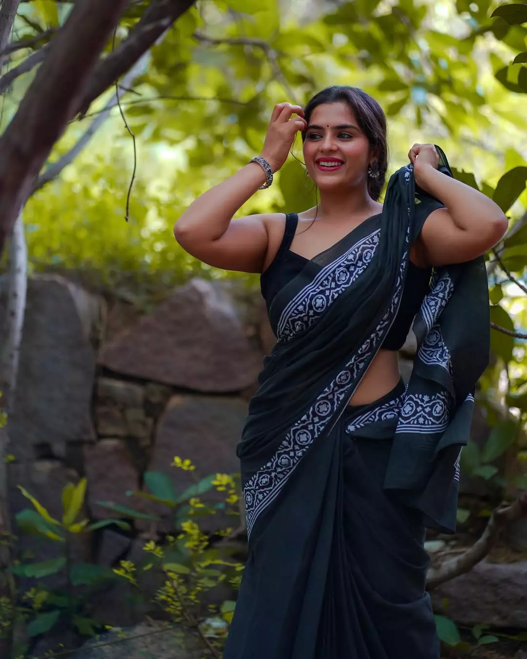 Kavya Kalyanram’s Timeless Saree Look