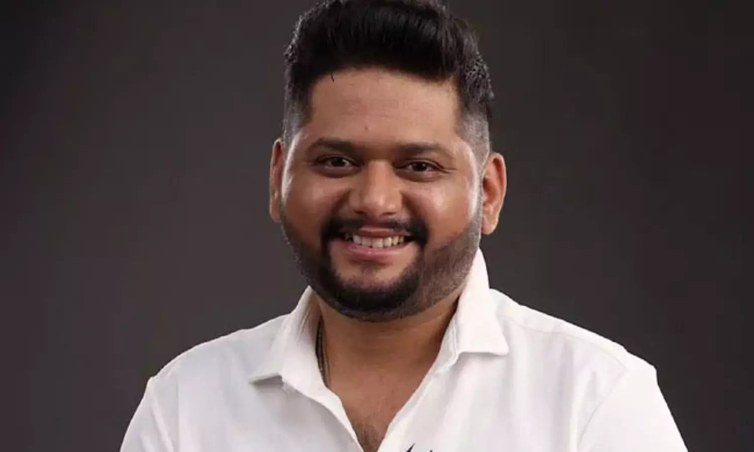 అజనీష్ ఇలా సొంత పరిశ్రమలో కూడా జరిగి ఉండదు..!