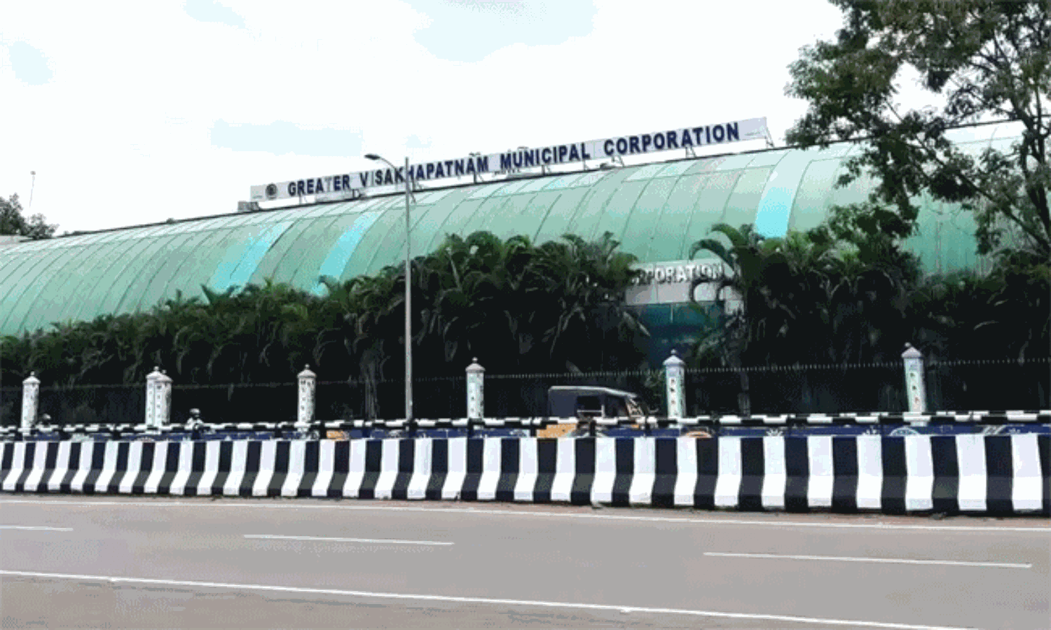 ఇక‌, ప‌ద‌వుల పంప‌కాలు.. టీడీపీకి మేయ‌ర్ పీఠం..26న డిప్యూటీ మేయ‌ర్ అవిశ్వాసంపై ఓటింగ్