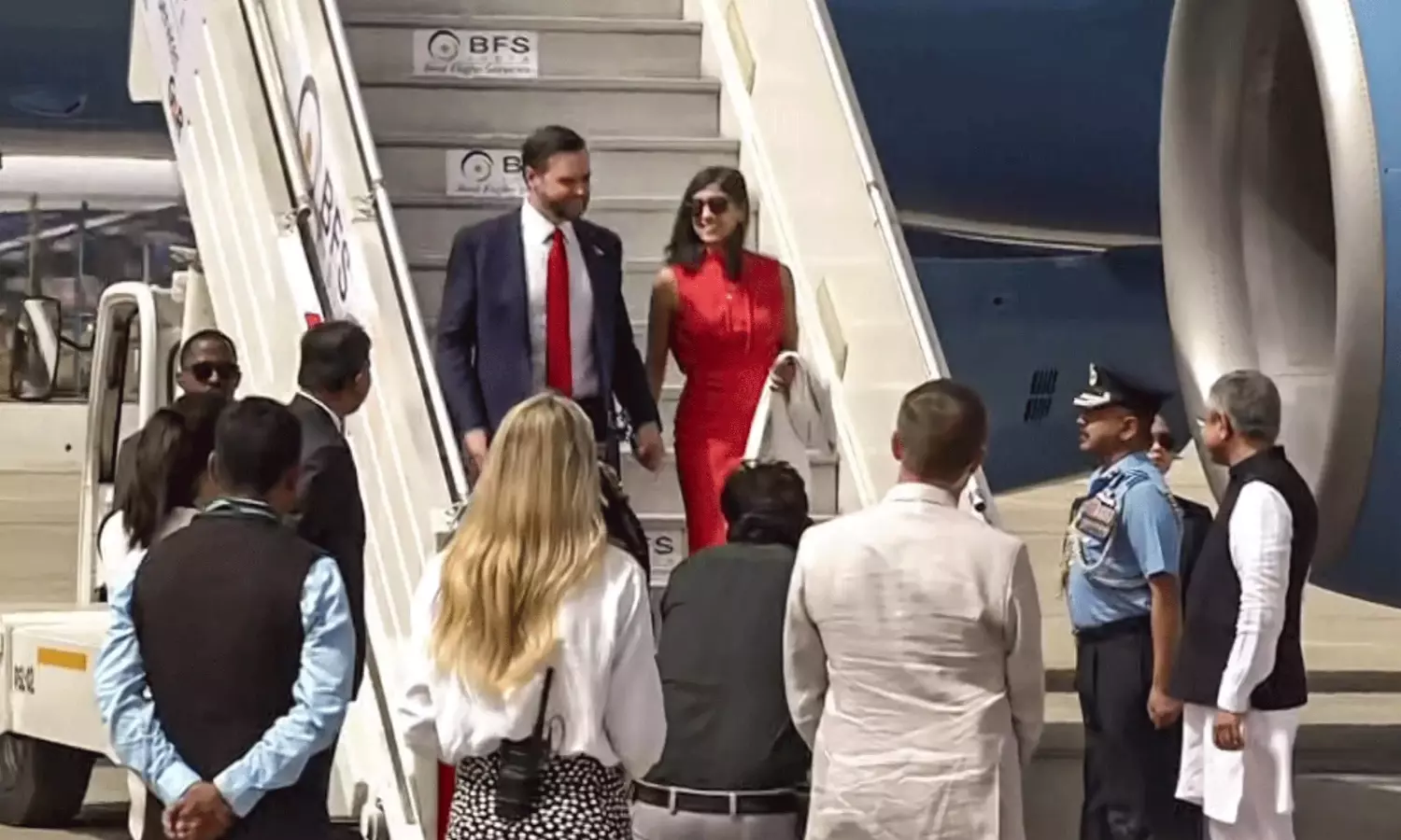 JD Vance And family In Indian Tradition JD Vance And family In Indian Tradition