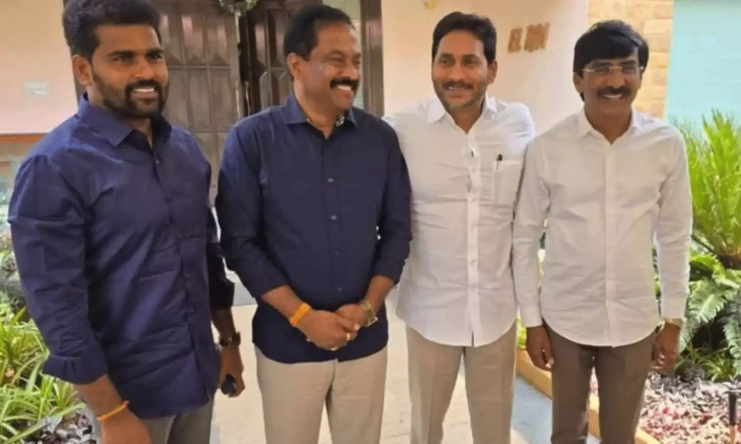యలహంకలో స్టార్ట్ చేసిన జగన్.. ఇక చలో బెంగళూరు!