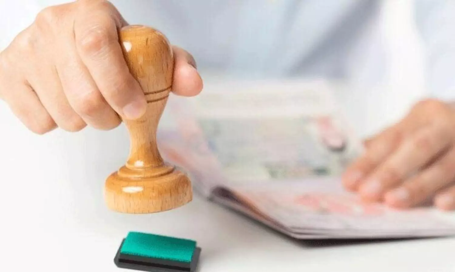 ఎఫ్-1 పీడకల: తప్పుడు సమాచారంతో SEVIS రద్దు?