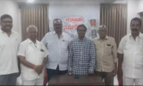 ఎగ్జిబిటర్స్ కీలక నిర్ణయం.. ఆ ఏరియాలో థియేటర్స్ బంద్!