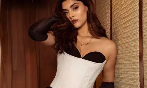 Saiee M Manjrekar Looks Adorable in Black and White Saiee M Manjrekar Looks Adorable in Black and White