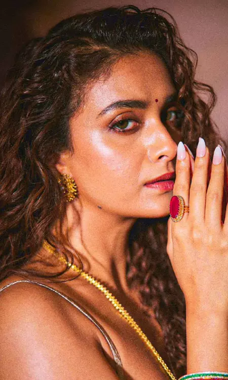 Keerthi Sureshs fashion is a game changer, don’t miss it