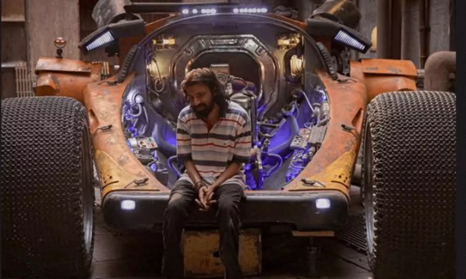 Prabhas Wishes Director Nag Ashwin on His Birthday