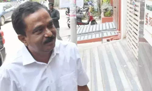 ప్రభుత్వాన్ని రెచ్చగొట్టి కష్టాలు తెచ్చుకున్న ఐపీఎస్