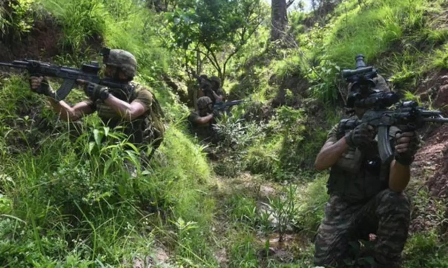 పాక్  సరిహద్దుల్లో షాకింగ్  ఇష్యూ... ముంబైలో హైఅలర్ట్!