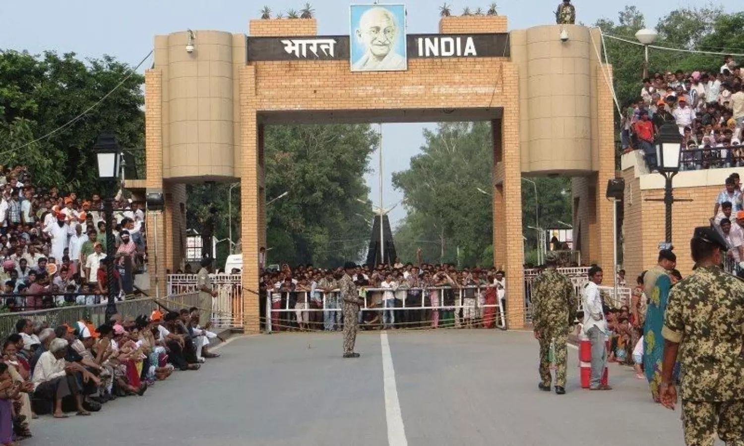 India Clamps Down on Pakistan After Pahalgam Terror Attack Border Security India Clamps Down on Pakistan After Pahalgam Terror Attack Border Security