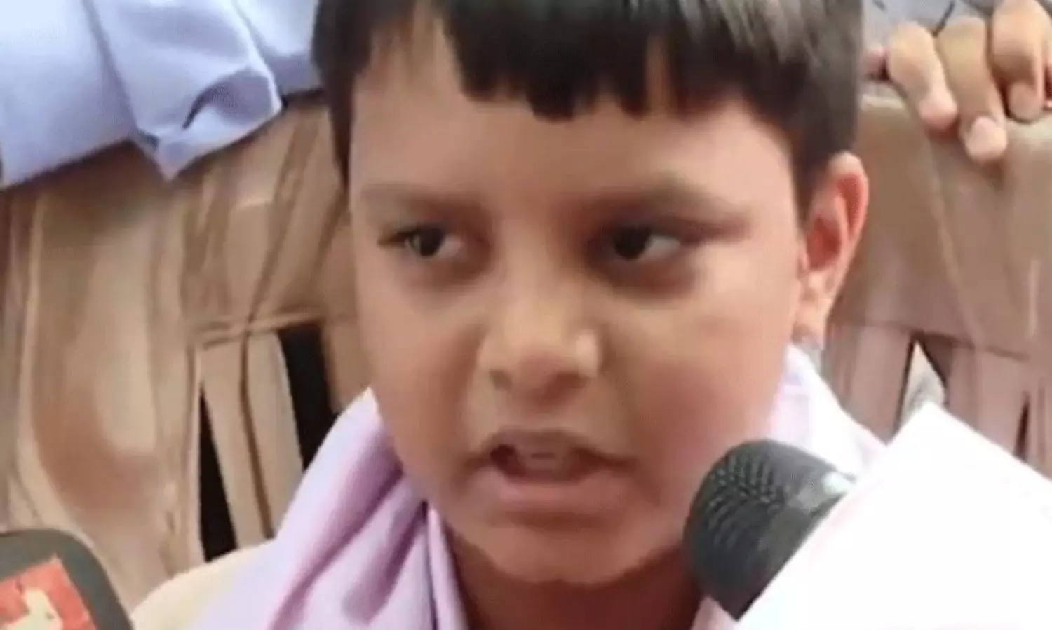 ఉగ్రదాడిలో ‘మతం’... షాకింగ్ విషయాలు చెప్పిన బాలుడు!