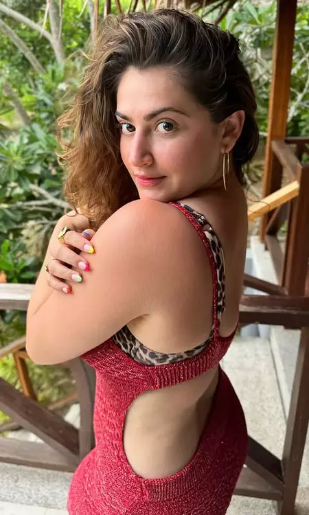 Shivaleeka Oberoi’s Tropical Dress Look Is Pure Style Inspiration