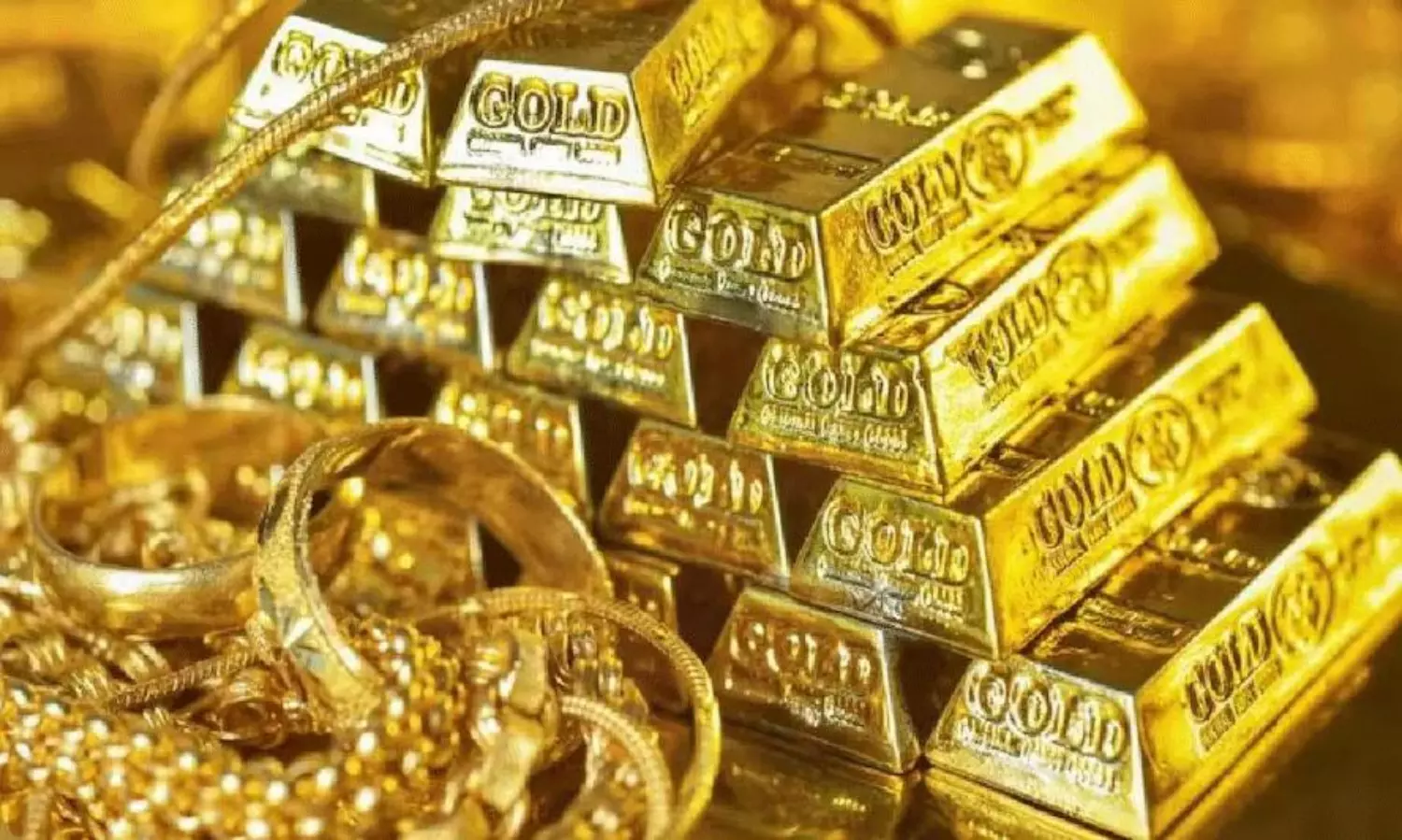 Gold Prices in India May Touch ₹1.25 Lakh by Year-End
