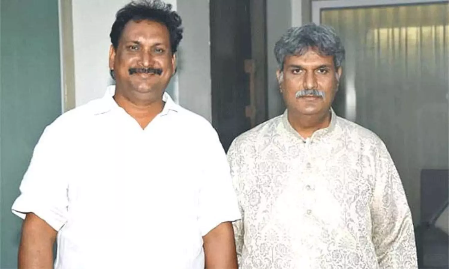 కేశినేని బ్రదర్స్.. అసలు తగ్గట్లేదుగా..?