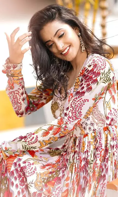 Deepikas Natural glow sets the mood
