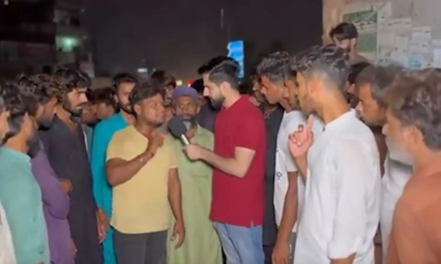 వణికిపోతున్న పాక్ మీడియా! వణికిపోతున్న పాక్ మీడియా!