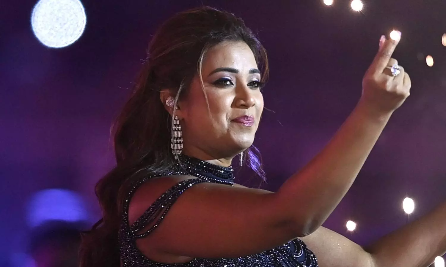 ఉగ్ర‌దాడి వ‌ల్ల శ్రేయా కాన్స‌ర్ట్ క్యాన్సిల్