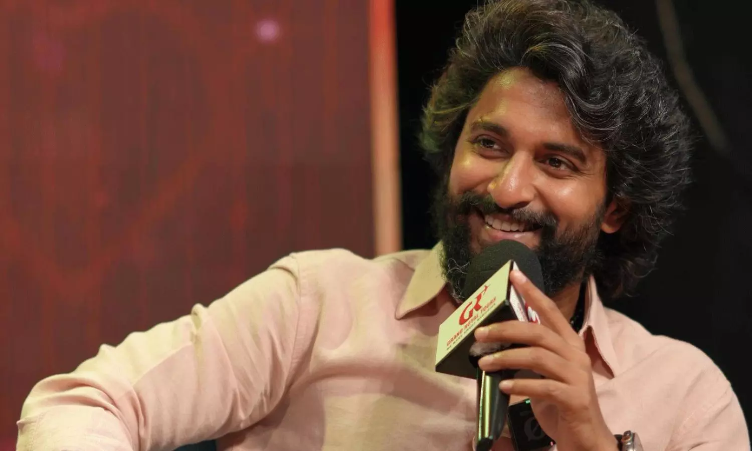 నాని రెండు బ్యానర్లు.. తేడా ఇదే..! నాని రెండు బ్యానర్లు.. తేడా ఇదే..!