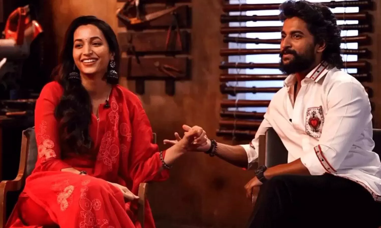 కన్నడ యాంకర్ కి నాని లవ్ ప్రపోజ్..? కన్నడ యాంకర్ కి నాని లవ్ ప్రపోజ్..?