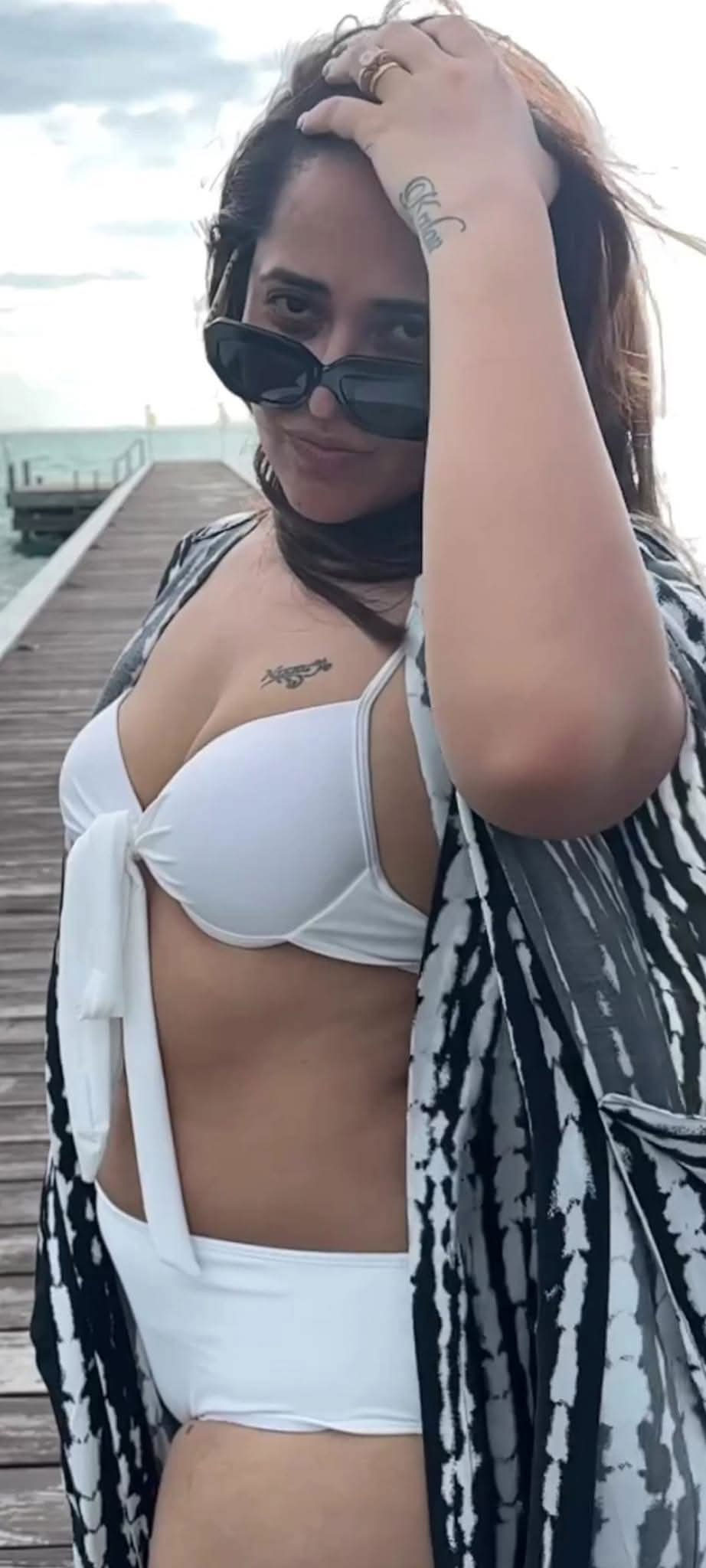 Anasuya Bharadwaj doesnt dress to impress-she dresses to inspire Anasuya Bharadwaj doesnt dress to impress-she dresses to inspire