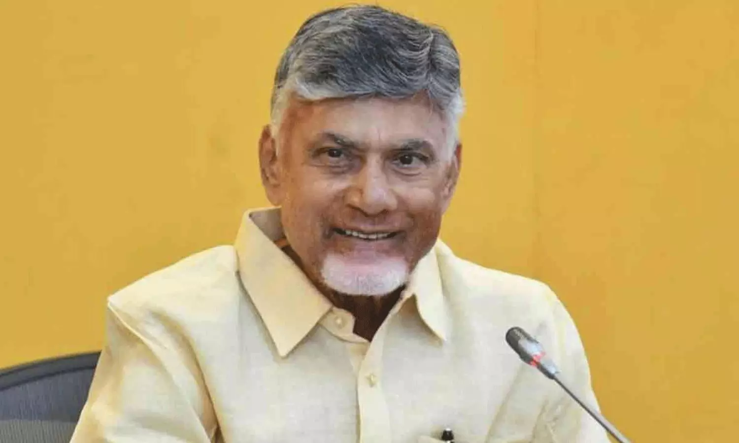 బాబు లెక్కలేంటి...జగన్ మీద అంత ధీమానా ? బాబు లెక్కలేంటి...జగన్ మీద అంత ధీమానా ?
